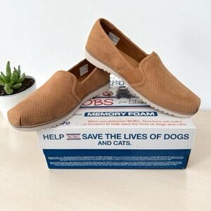 Sketchers Flexpadrille Lo-Rich Light Chestnut Women’s Size 11